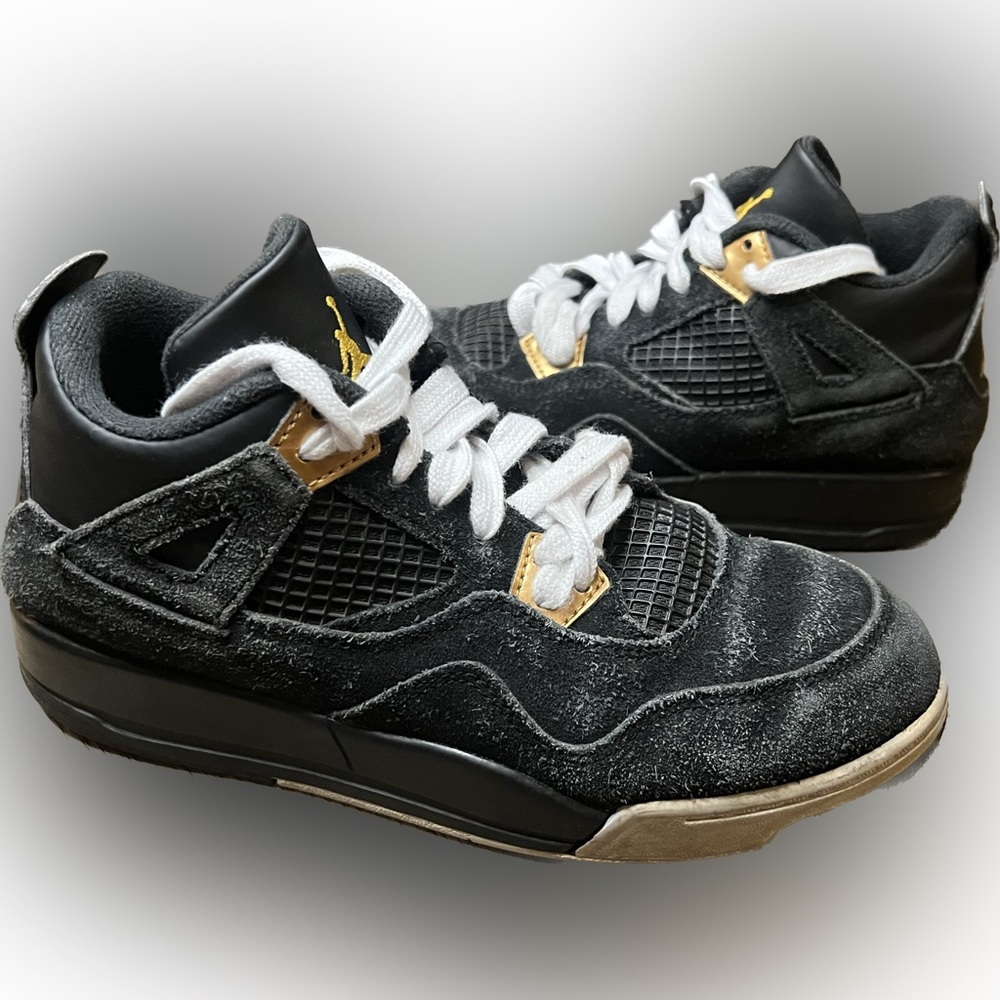 Boy’s Nike Air Jordan 4 Retro Royalty Black Gold Kid’s Sneakers Size 3Y